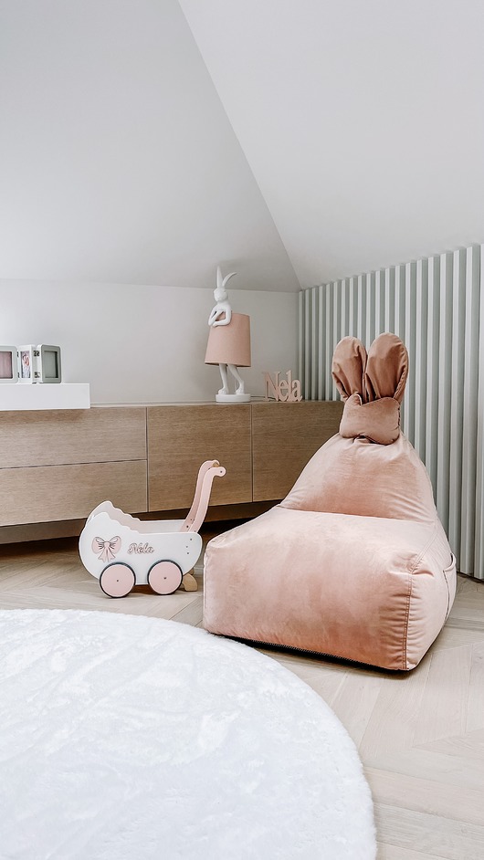 pufa dla dziecka Pufa siedzisko Funny Bunny VELVET- Blady Róż
