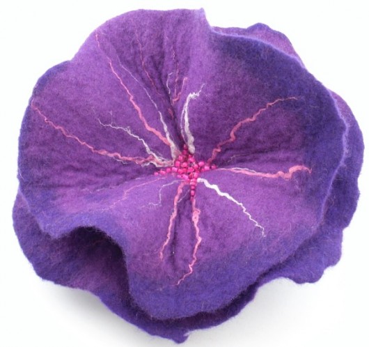 Filcowa Broszka z Jedwabiem : Silky Dream filcant