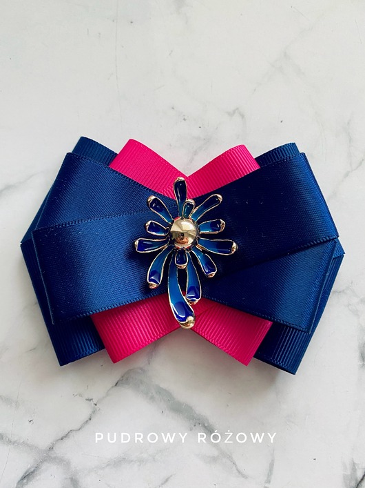 broszki Brosza z nowoczesnym granatowym Kwiatem  Nowość