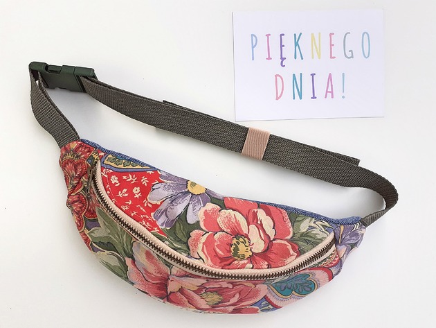 Saszetka,nerka w kwiaty FUNKY FLORISTA