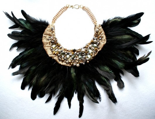 Royal shadow- model 'fly' Republika jewelry