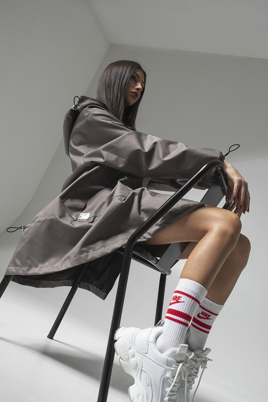 kurtki damskie Kurtka wiatrówkaanorak  longline stone grey