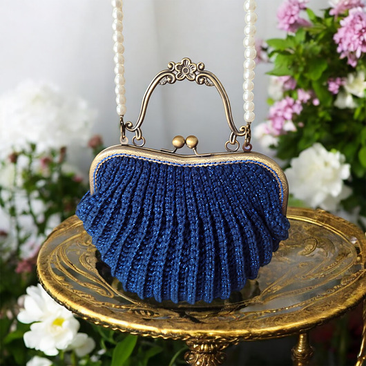 torebki do ręki Torebka retro z klamrą granatowa