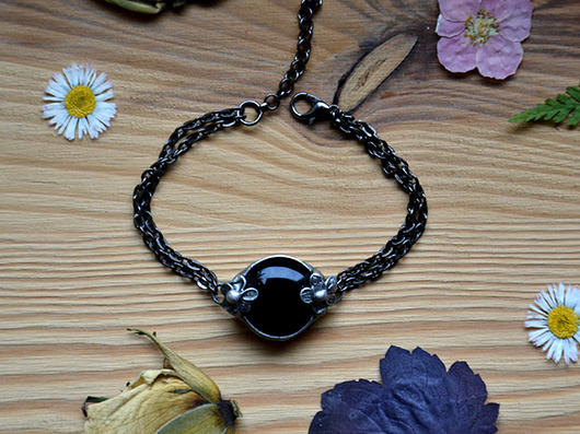 bransoletki wire wrapping Kwiatowa w czerni