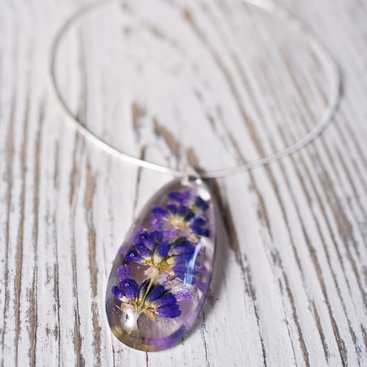 Naszyjnik z lawendą w żywicy So Jewelry