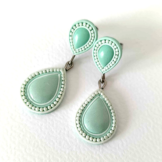 kolczyki z masy plastycznej Miętowe kolczyki handmade, eleganckie kolczyki krople
