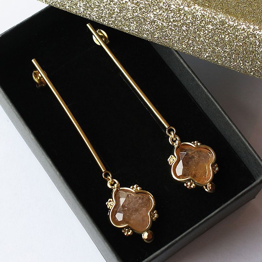 kolczyki z kamieniami UNIKAT! Eleganckie kolczyki pozłacane kwarc truskawkowy