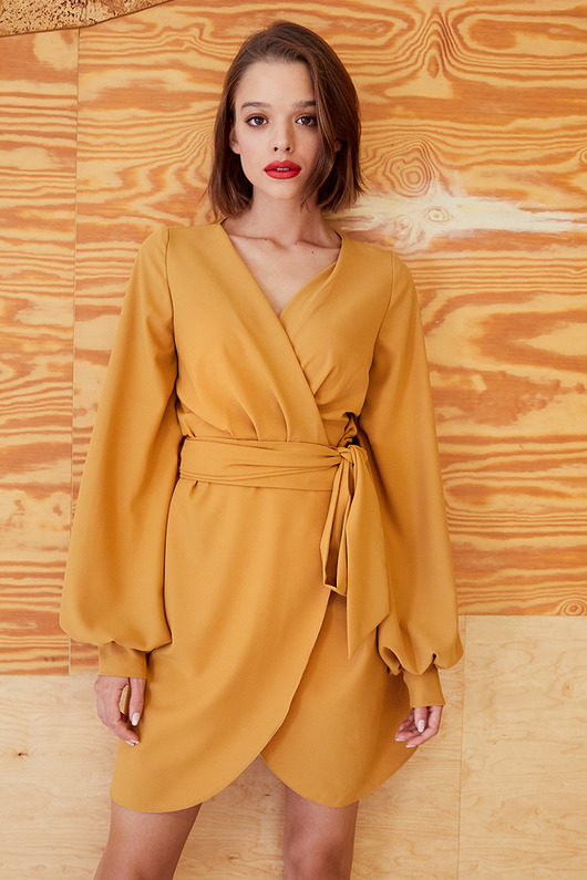 sukienki mini damskie Sukienka wiązana w pasie