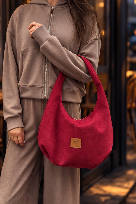 torby na ramię Torebka Hobo z zamszu tapicerskiego Czerwona