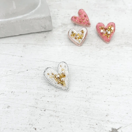 broszki Broszka mini SERCE 18 przypinka miłość pin