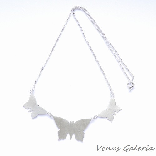 Naszyjnik - Butterfly white VENUS GALERIA