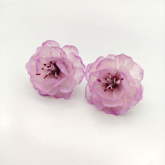 kolczyki z masy plastycznej Kolczyki sakura delikatne kwiaty półprzezroczyste handmade stal