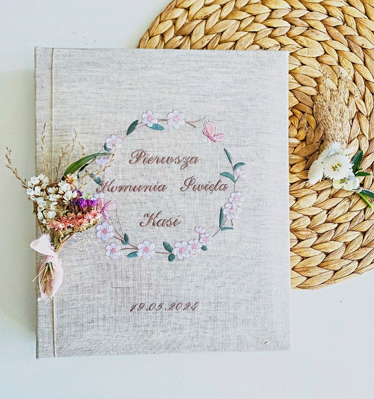 komunia - pozostałe Album Pierwsza  Komunia Święta