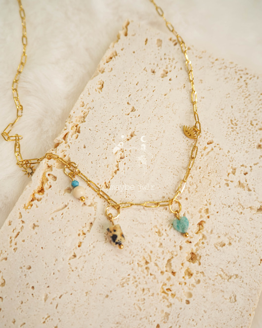 chokery Naszyjnik z zawieszkami z kamieni