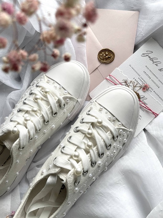 dodatki ślubne Ślubne Trampki. Buty Ślubne.