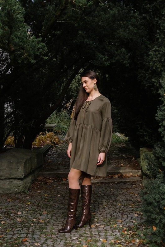 sukienki midi damskie REBEL Khaki sukienka mini z tencelu