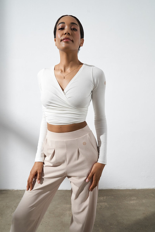 topy damskie Top do jogi TOTAL ECLIPSE Wrap Top - coconut white xs/s