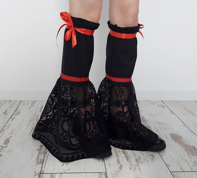 ubrania różne Nogawki dekoracyjne czarne z koronką