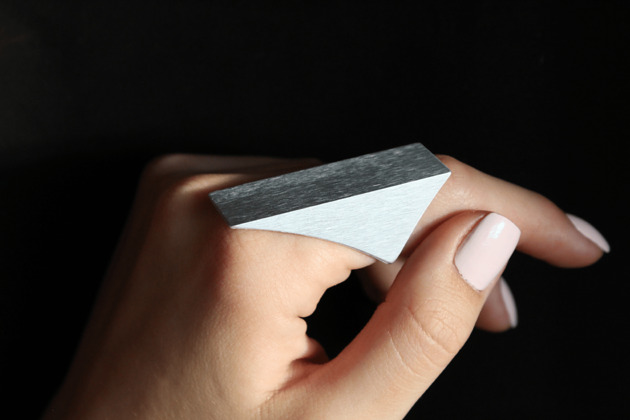 pierścionki - różne Falcon pierścień