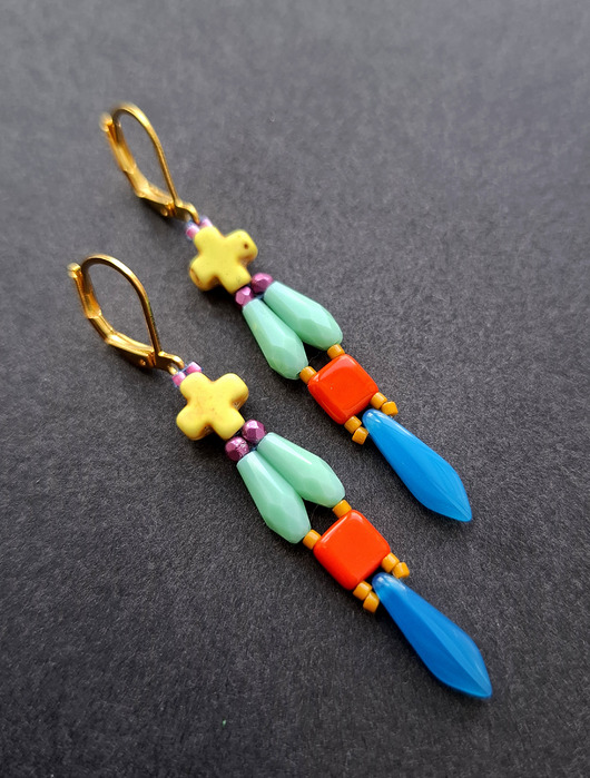 kolczyki z kamieniami Kolczyki kolor na plus no4