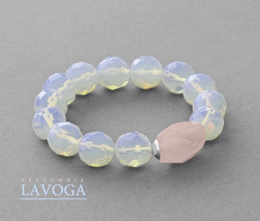 Opal & pink quartz. Lavoga