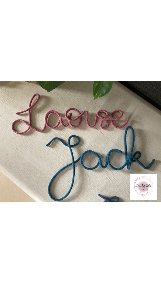 pokój dziecka - różne Personalizowany napis ze sznurka bawełnianego I drutu 7 literek