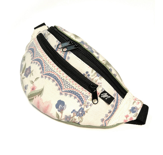 saszetka nerka Jasna nerka w delikatne wzory