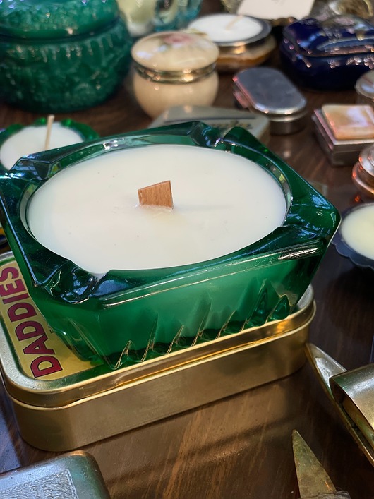 świece zapachowe Świeca sojowa vintage zielona popielnica