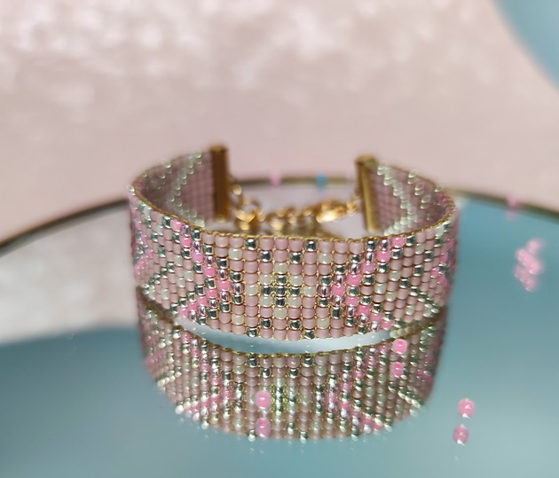bransoletki ze szkła Bransoletka ze szklanych koralików toho -cosmopink