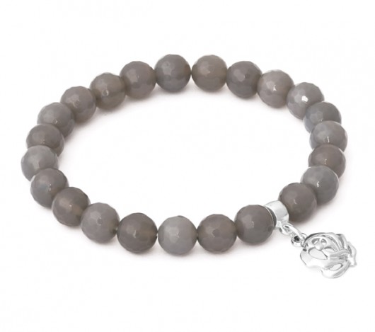 Gray agate with rose pendant. Lavoga
