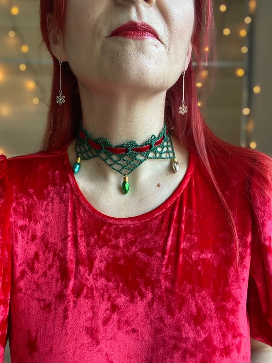 chokery Świąteczny zielony koronkowy choker w stylu Stranger Things