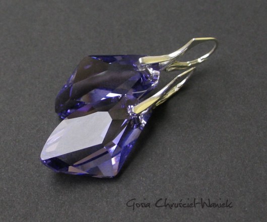 kryształ Swarovski tanzanite Gosia Chruściel-Waniek