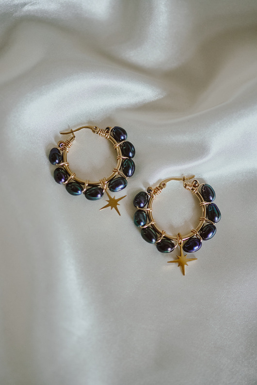 kolczyki z kamieniami Kolczyki Lumina, czarne perły z gwiazdką