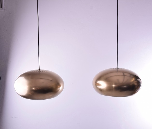 lampy wiszące Para lamp , styl Jo Hammerborg  Fog & Morup 60/70r typ UFO disk 32x15cm