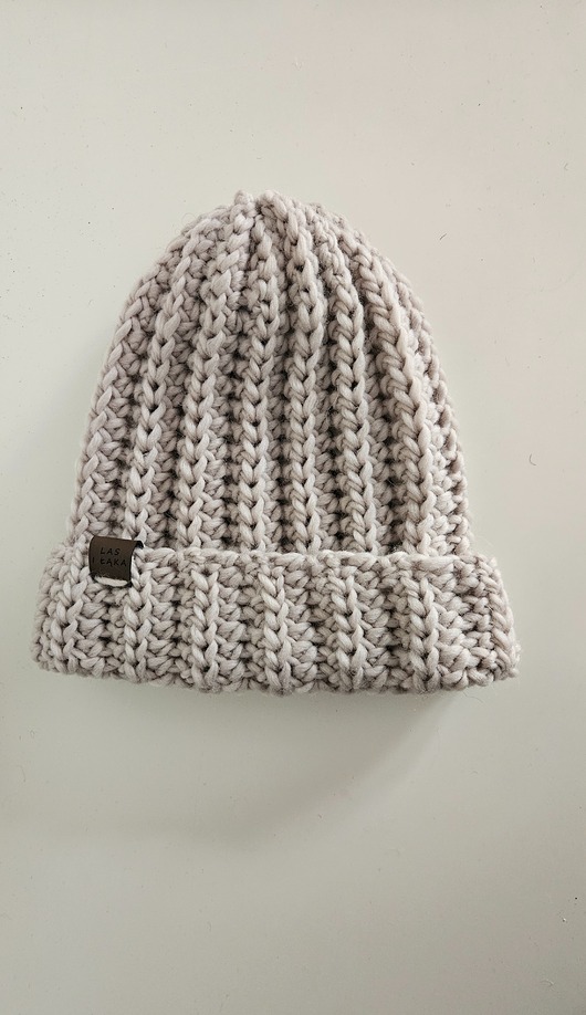 czapki damskie Kredowa Czapka wełniana