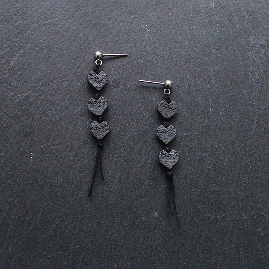 kolczyki z kamieniami Kolczyki serduszka Lawa