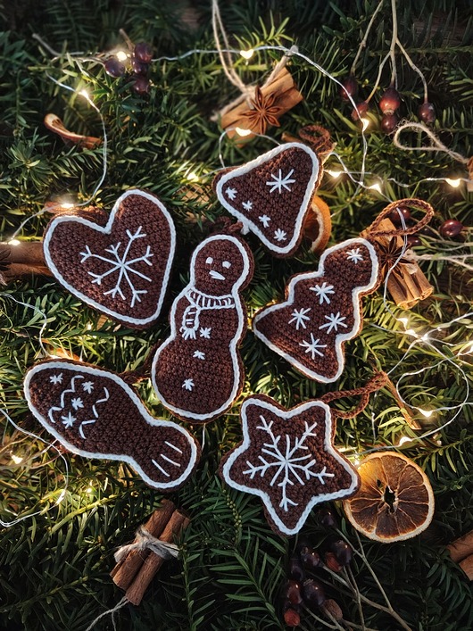 ozdoby choinkowe Świąteczne pierniczki - komplet ozdób choinkowych