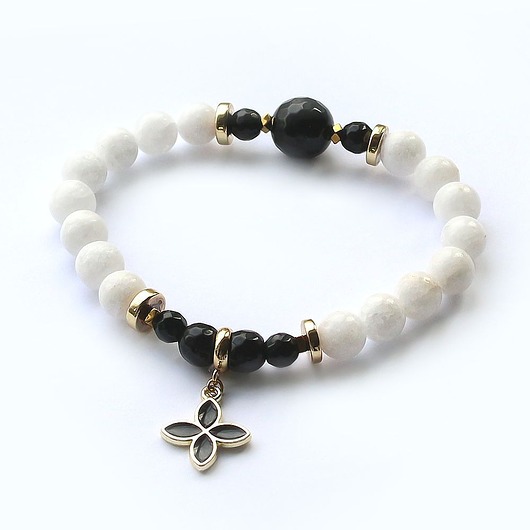 bransoletki z kamieni naturalnych Stabilność i ochrona - Onyks, biały jadeit, hematyt