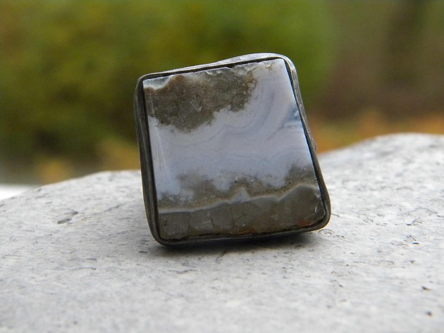 pierścionki - różne Surowy chalcedon  - pierścień