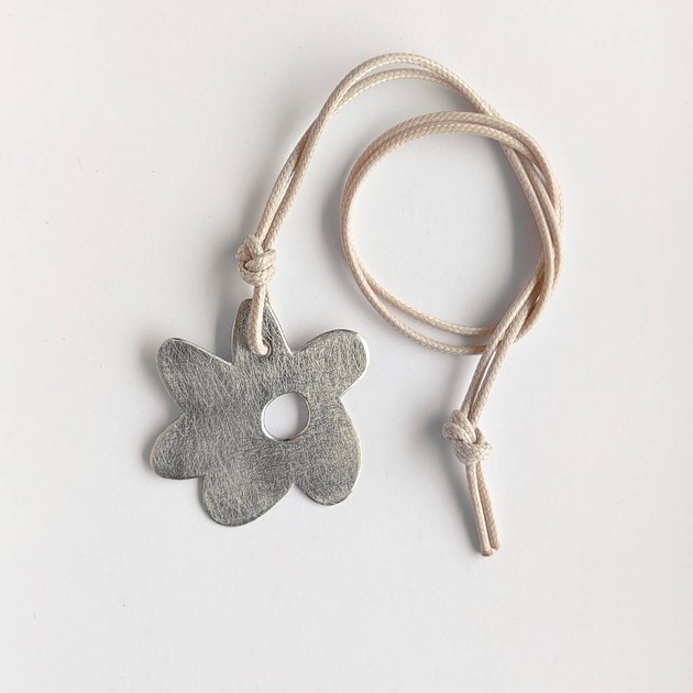 wisiory KWIAT wisiorek