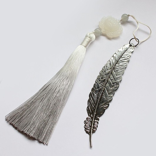 zakładki do książek Jadeit ręcznie rzeźbiony,  agat szary zakładka