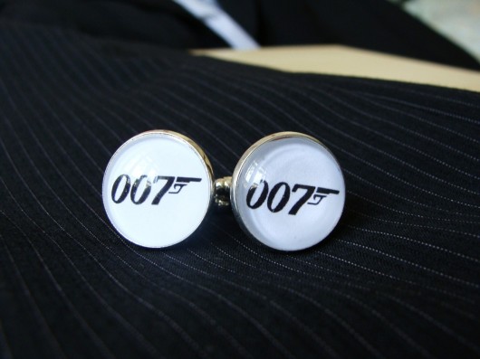 Spinki do mankietów Bonda: Agent 007 PodLupa