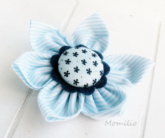 flower brooch Momilio