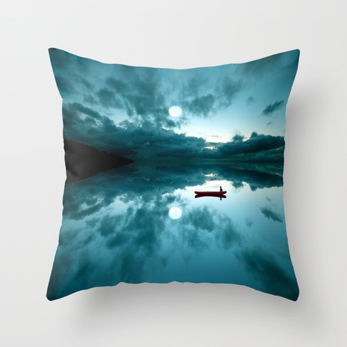 poduszki z grafiką QUIET poduszka