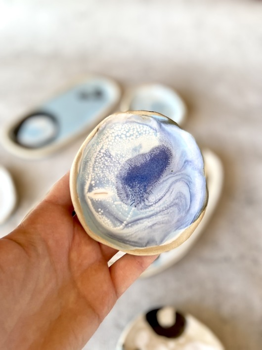 talerzyk na biżuterię blue mess Projekt Ładniej