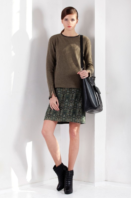 Sweter z ozdobnymi zamkami Khaki COMO
