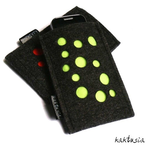 BUBBLES :: etui na telefon (grafit & neon) kaktusia