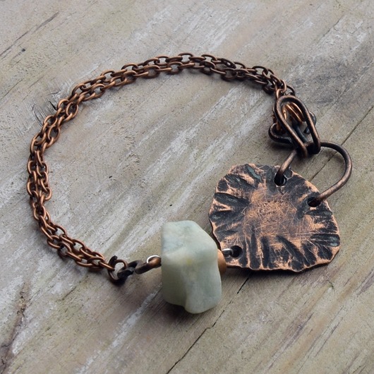 bransoletki z kamieni naturalnych Bransoletka z kutej oksydowanej miedzi i amazonitu /5/