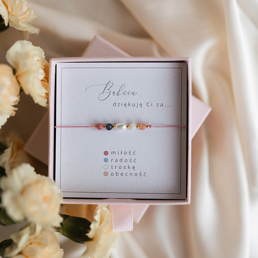 bransoletki na sznurku Bransoletka wdzięczności dla babci