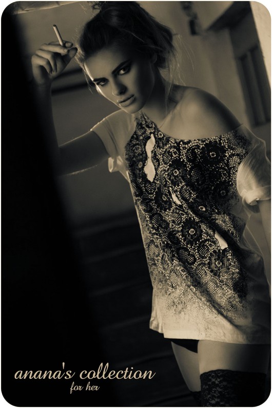Black lace. Ananas Project